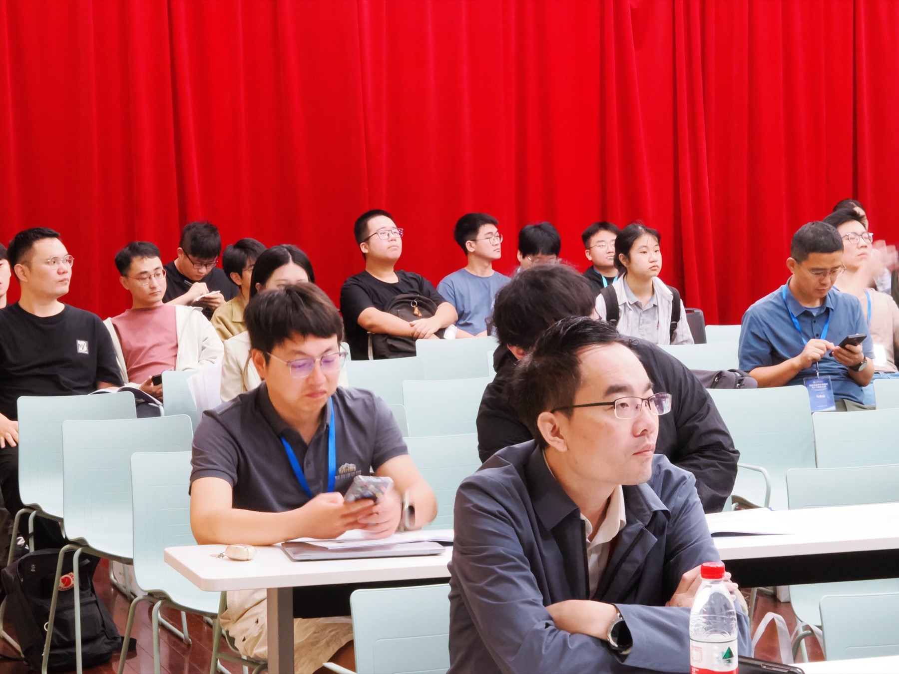 2025 主会场照片2